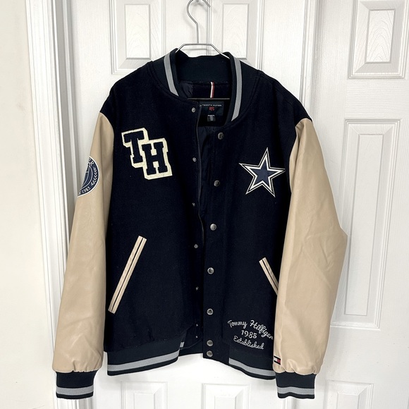 Cowboys Tommy Hilfiger Jacket. - Picture 1 of 3